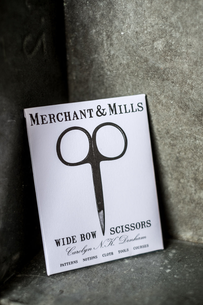 WIDE BOW SCISSORS // MERCHANT & MILLS