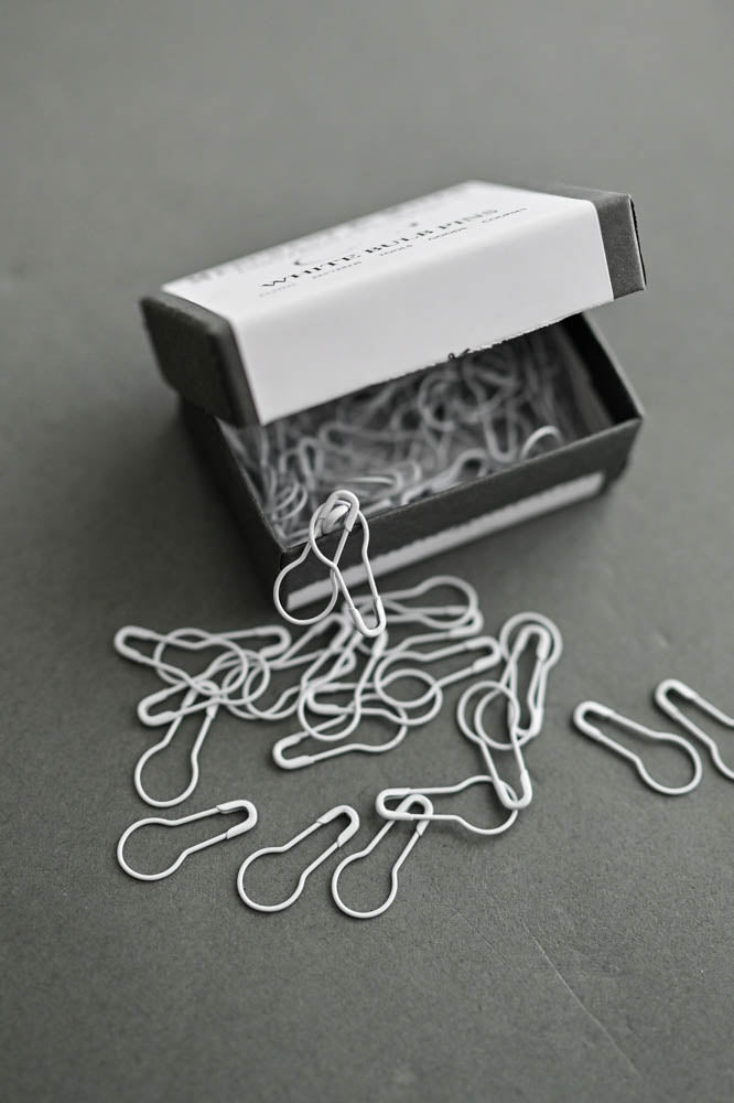 WHITE BULB PINS // MERCHANT & MILLS