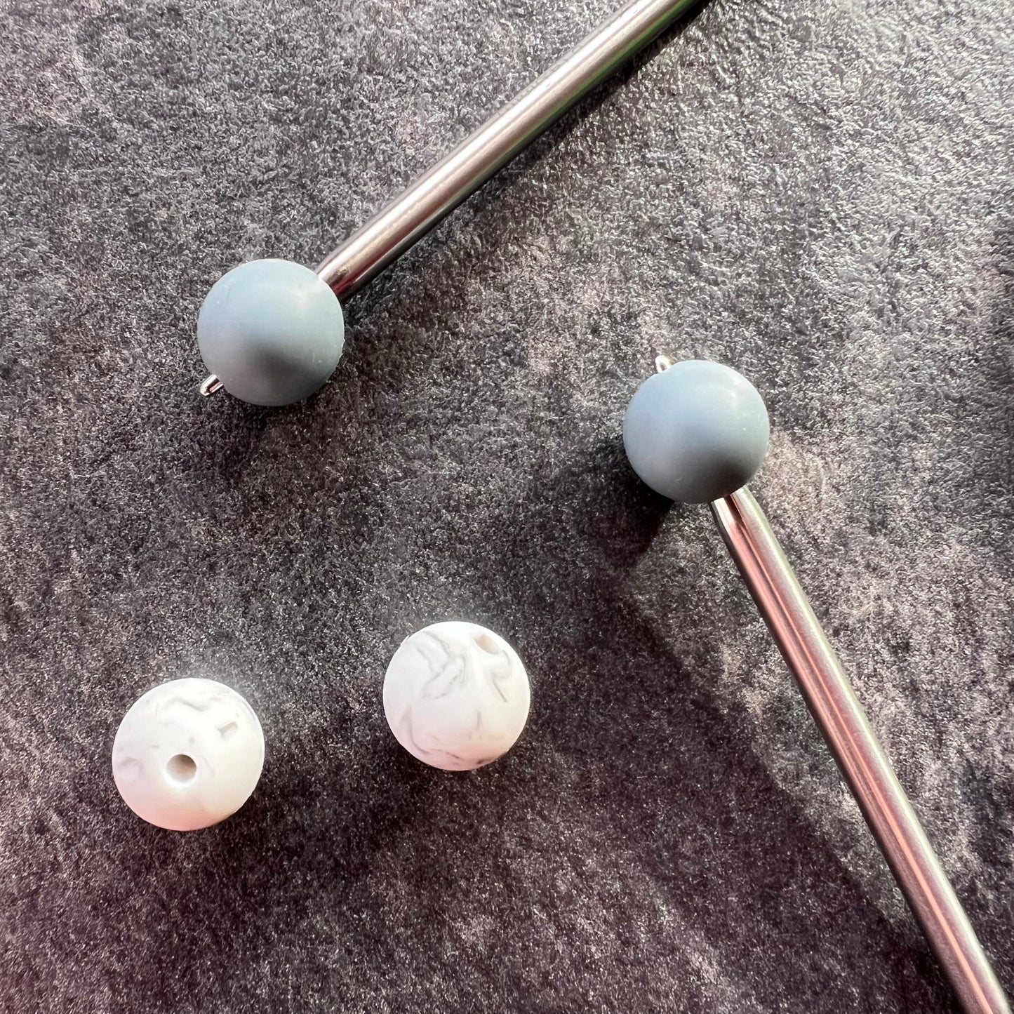 NEEDLE STOPPERS 2PAIRS
