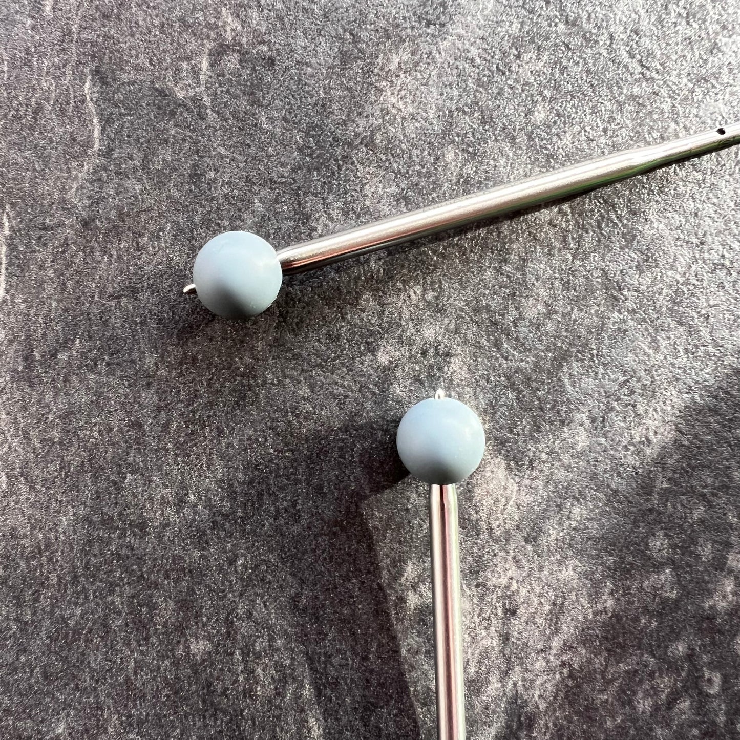 NEEDLE STOPPERS 2PAIRS