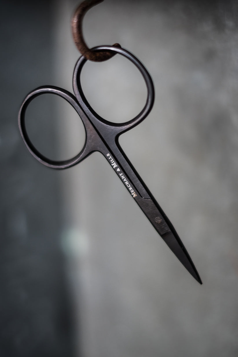 WIDE BOW SCISSORS // MERCHANT & MILLS