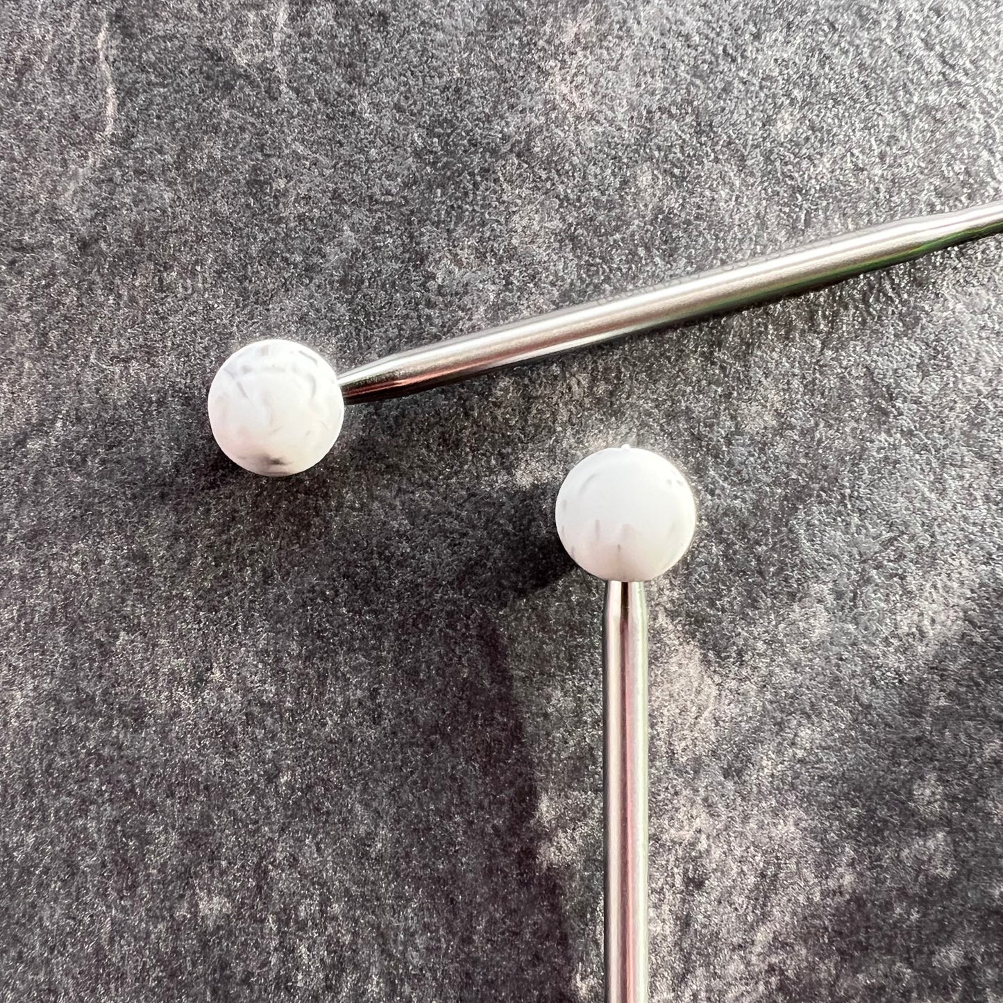 NEEDLE STOPPERS 2PAIRS